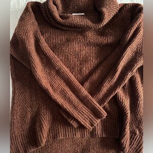 Old Navy Women's Turtle Neck Sweater